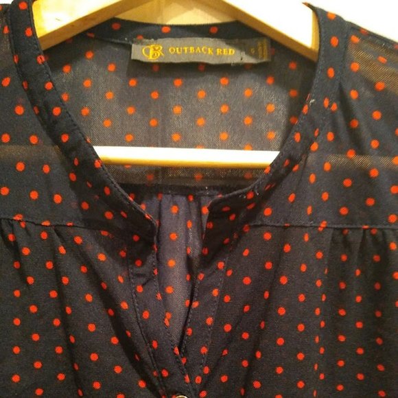 Outback Red Mesh Blouse size Small - Picture 2 of 5